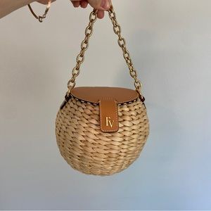 Crossbody Whicker Bucket Bag